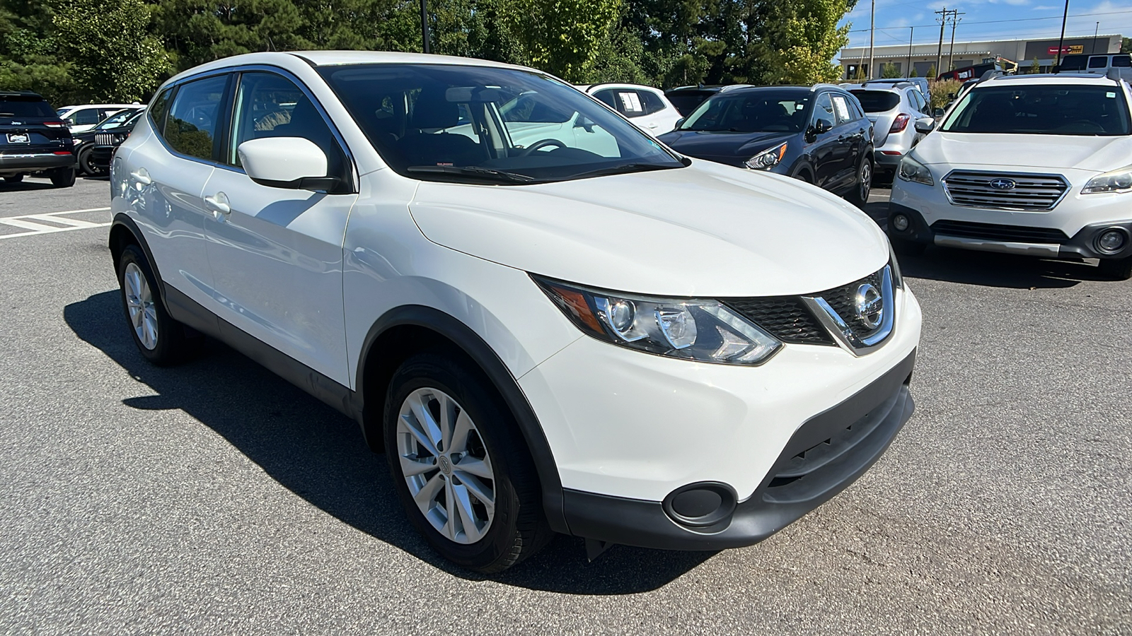 2018 Nissan Rogue Sport S 3