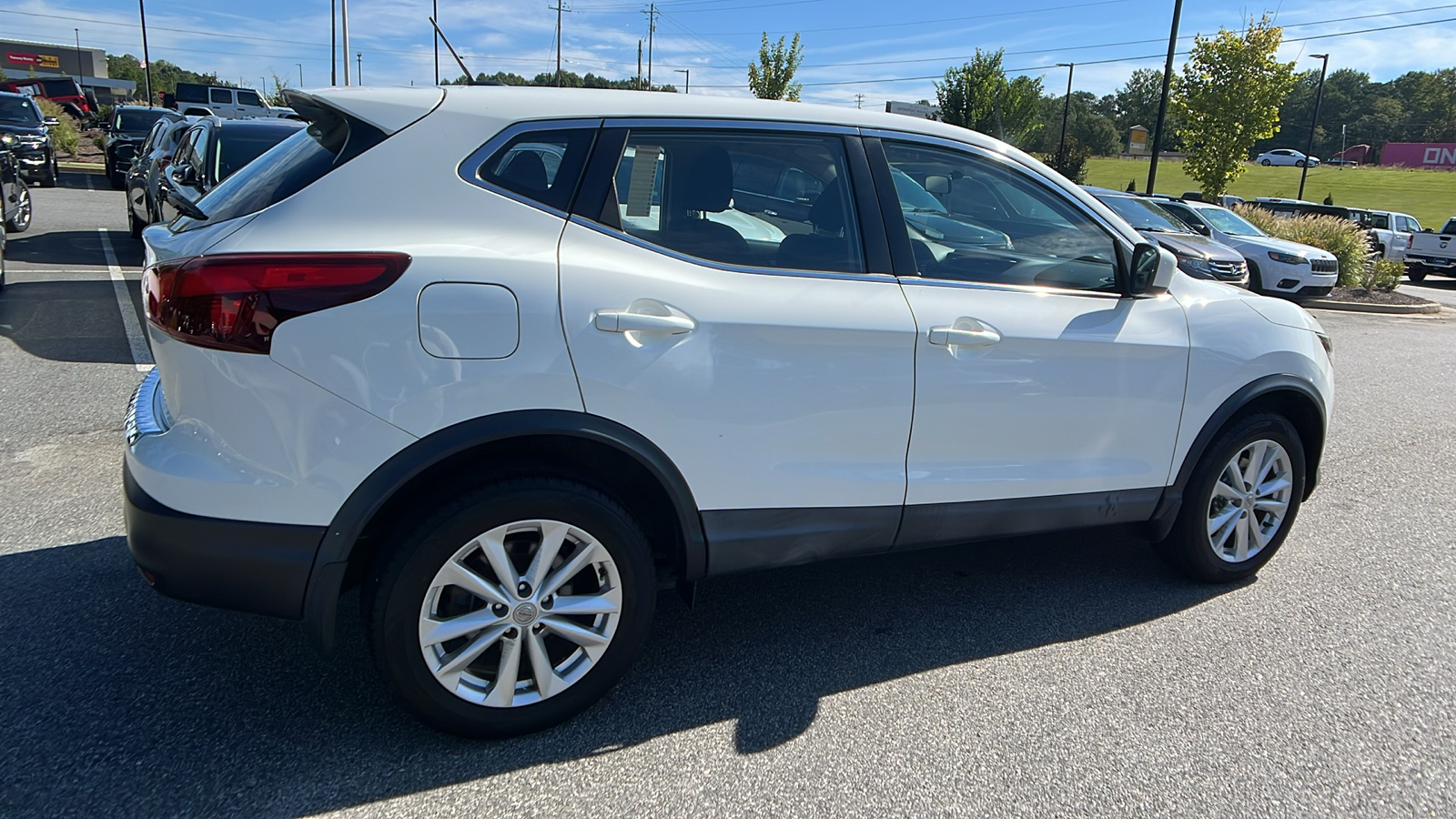 2018 Nissan Rogue Sport S 5