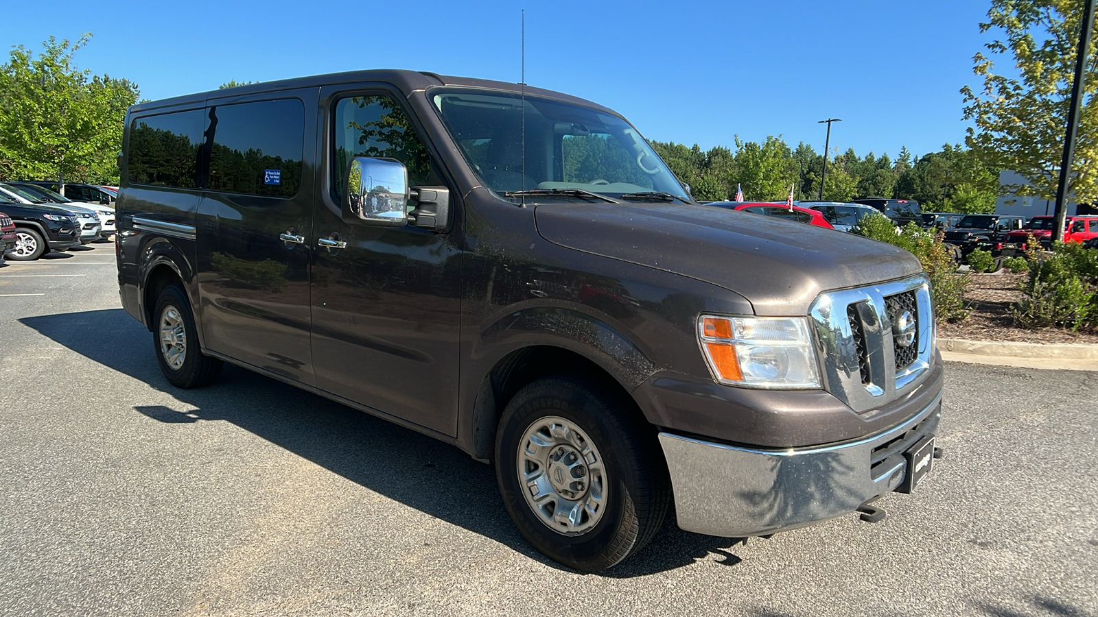 2017 Nissan NV Passenger SV 3