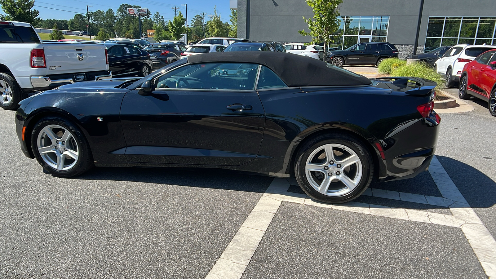 2022 Chevrolet Camaro 1LT 8