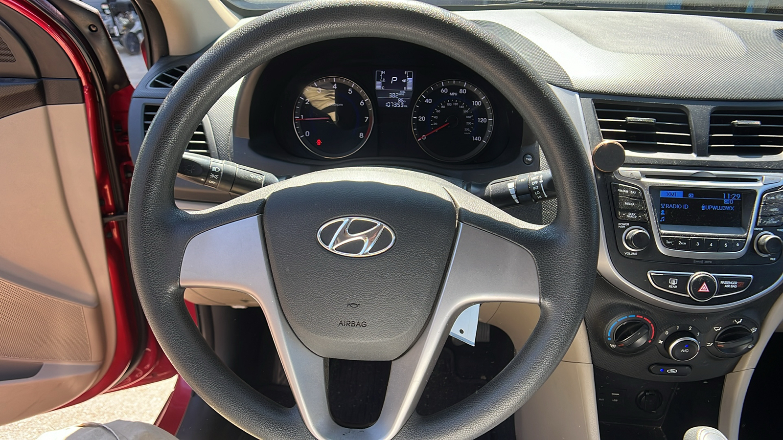 2016 Hyundai Accent SE 20