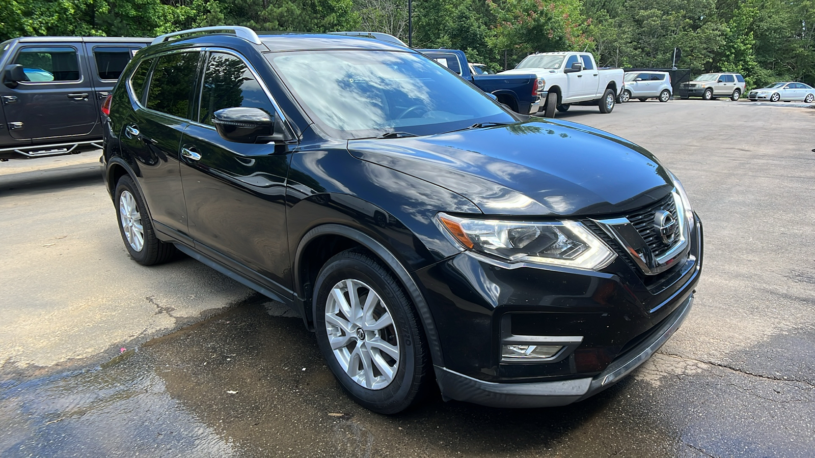 2017 Nissan Rogue SV 3