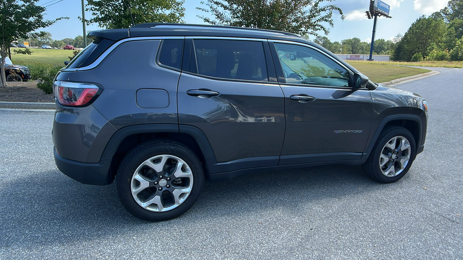 2019 Jeep Compass Limited 5