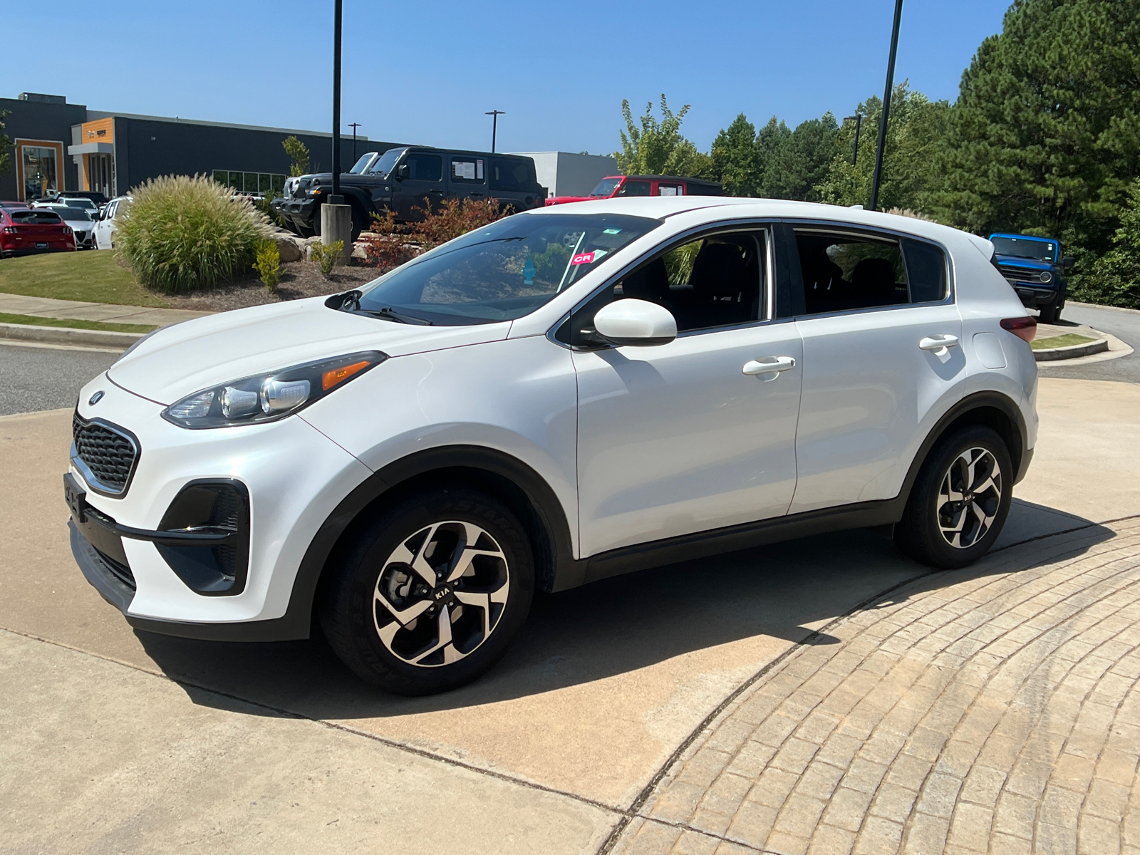 2022 Kia Sportage LX 1