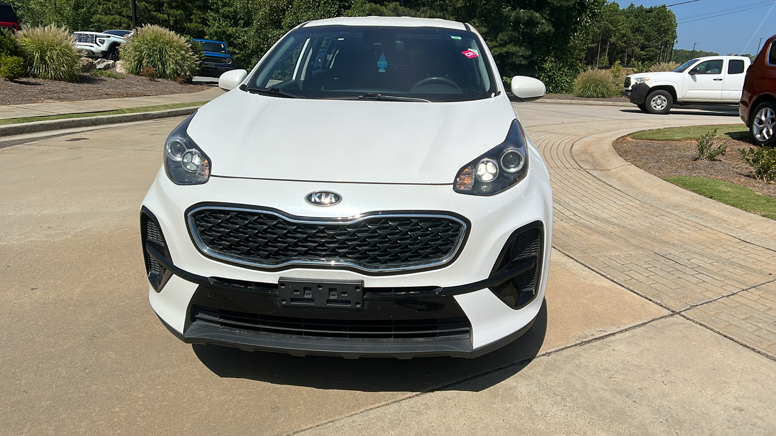 2022 Kia Sportage LX 2