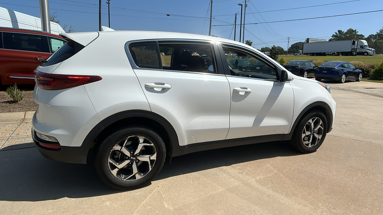 2022 Kia Sportage LX 5