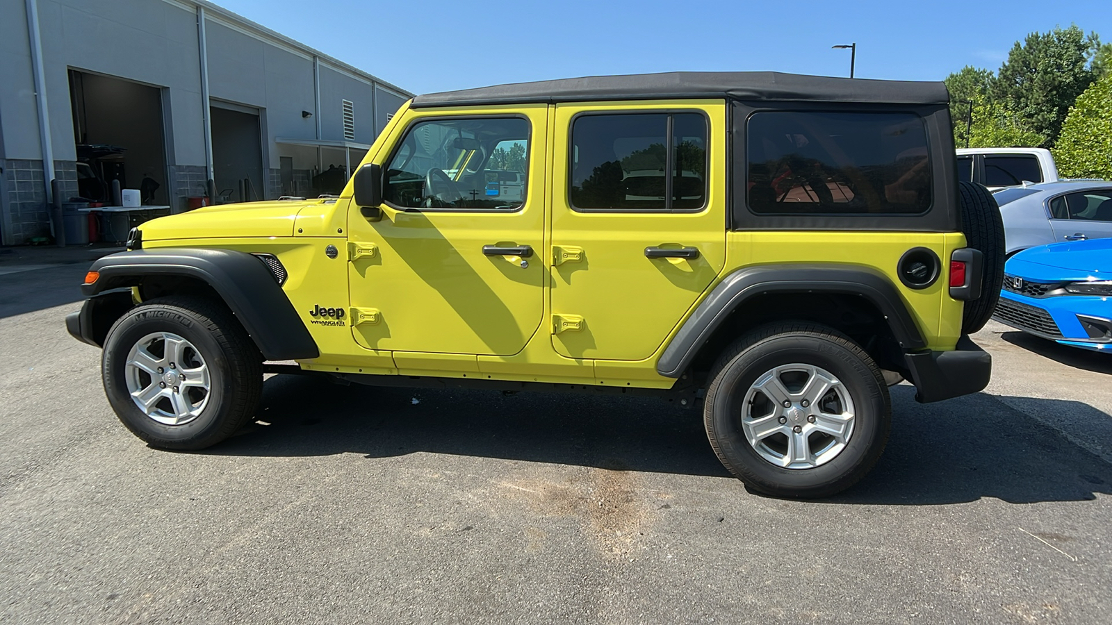 2022 Jeep Wrangler Unlimited Sport S 8