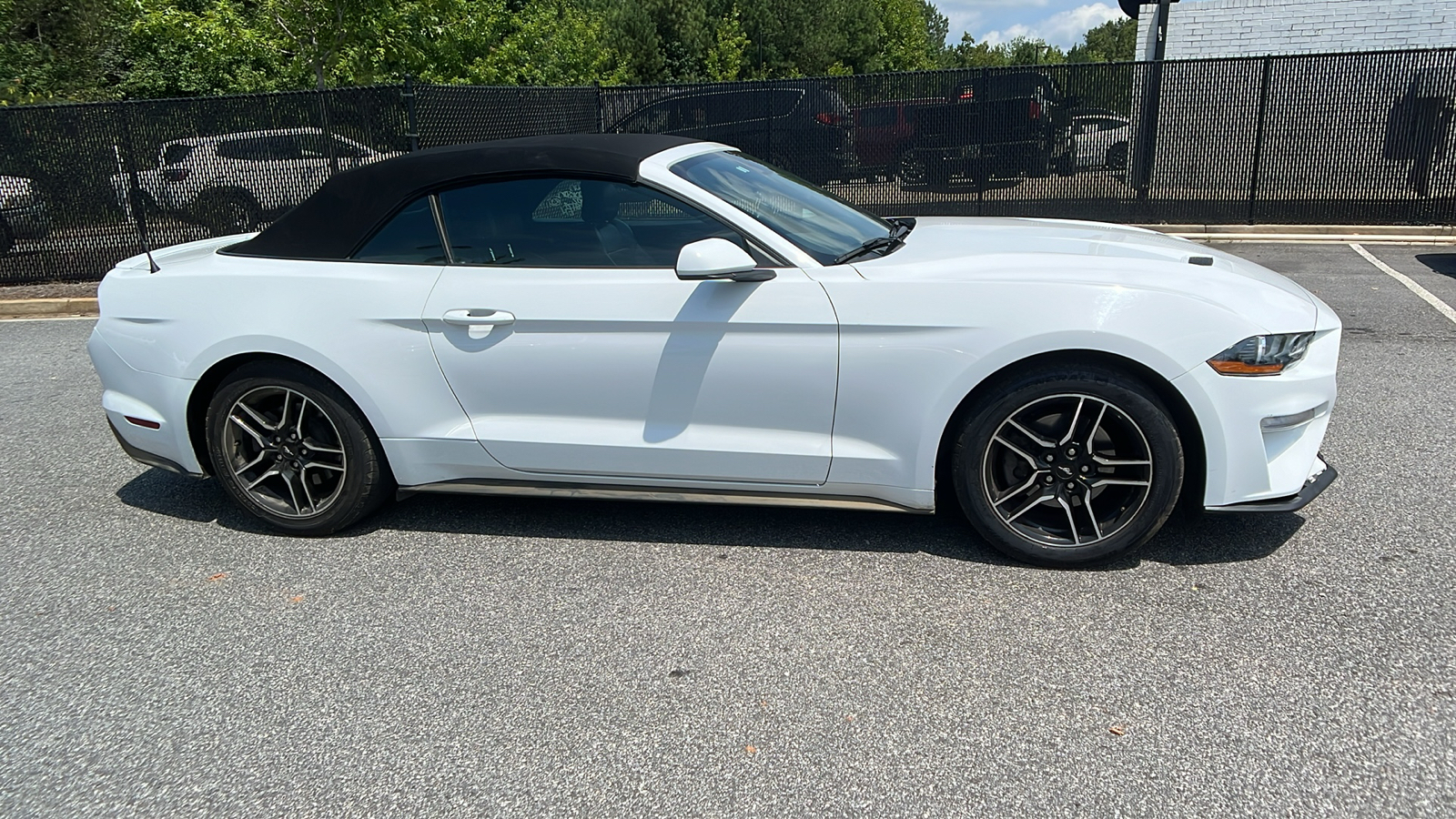 2022 Ford Mustang EcoBoost Premium 4