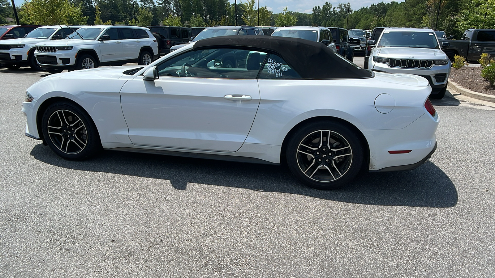 2022 Ford Mustang EcoBoost Premium 8