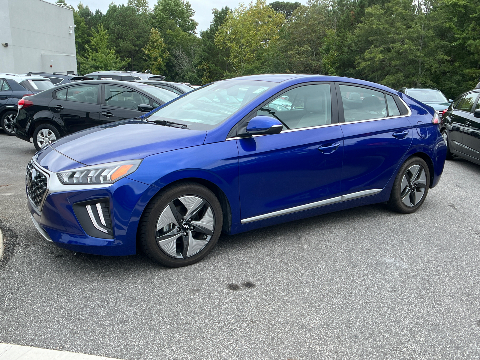 2021 Hyundai Ioniq Hybrid SEL 1