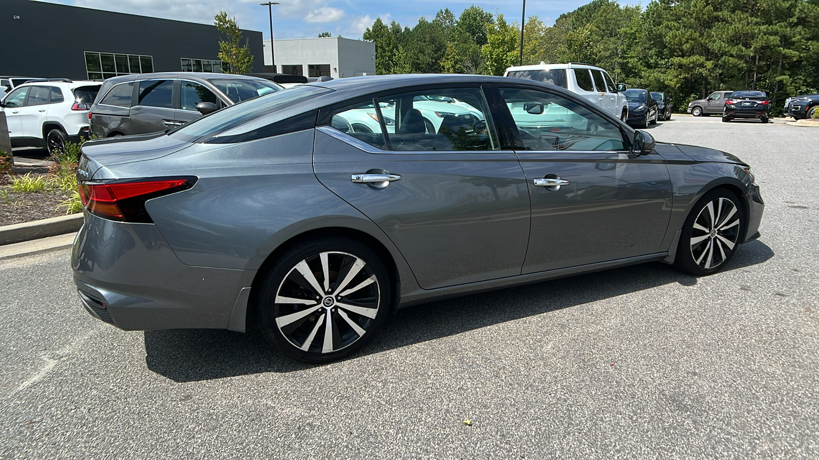 2020 Nissan Altima 2.0 Platinum 5