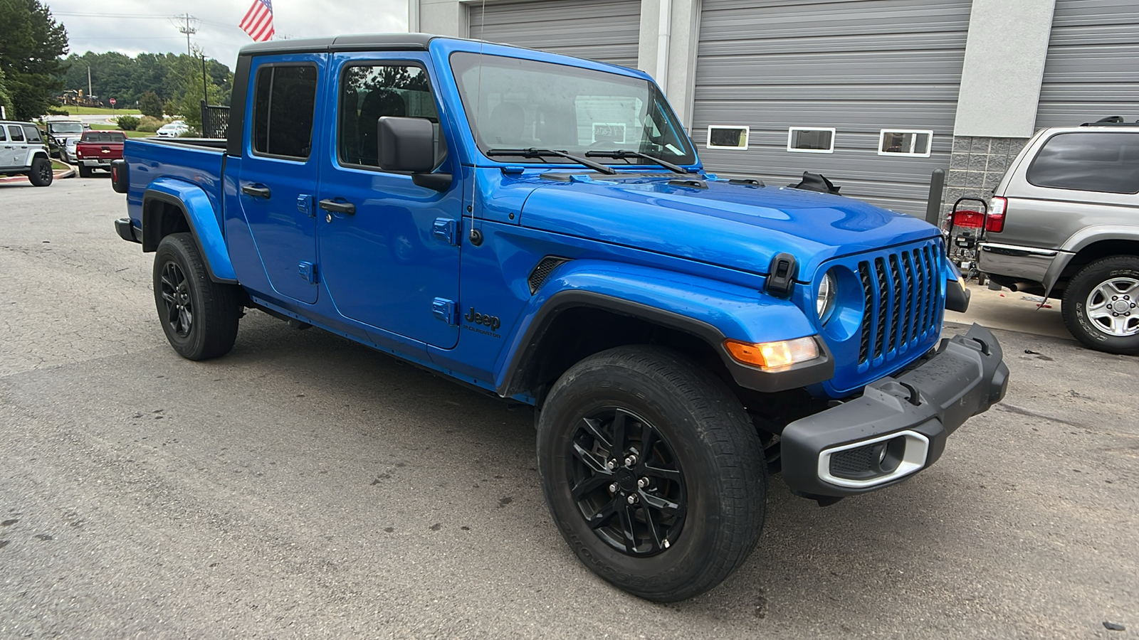 2023 Jeep Gladiator Sport S 3