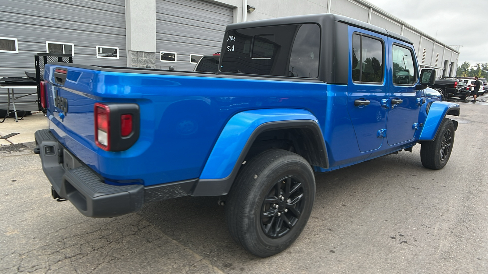 2023 Jeep Gladiator Sport S 5