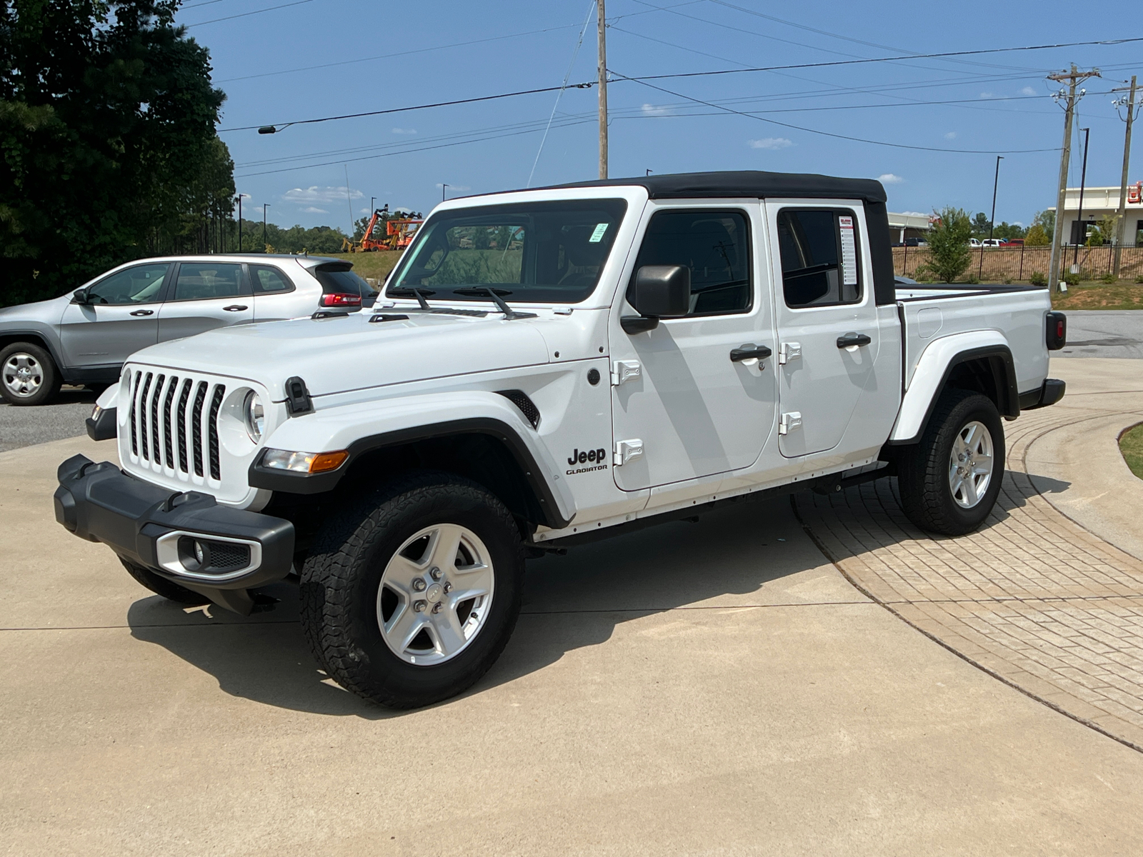 2022 Jeep Gladiator Sport S 1