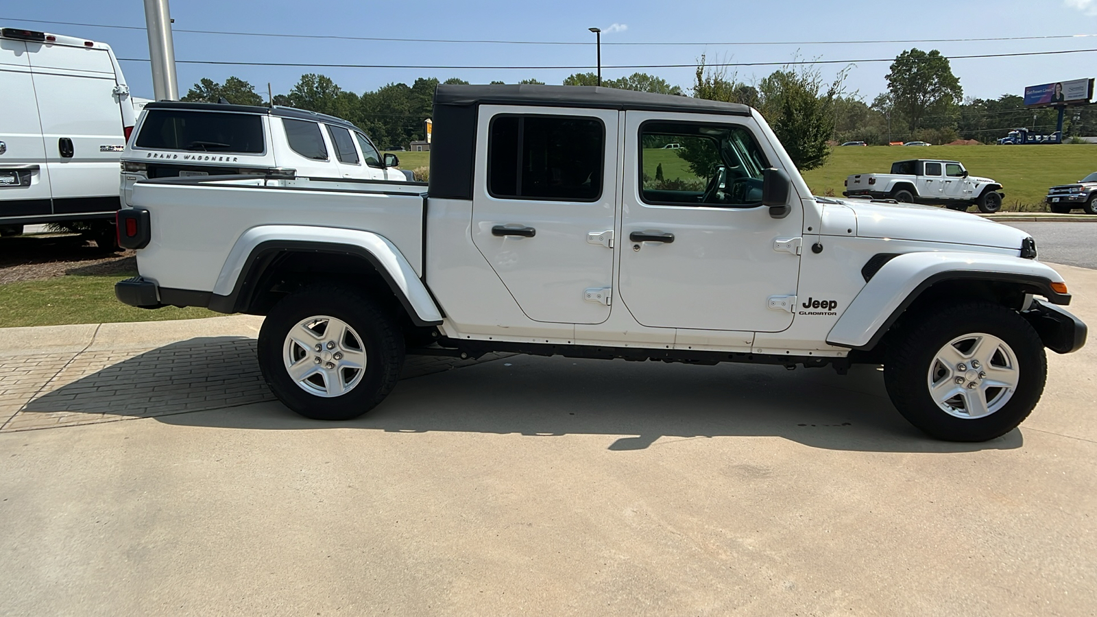 2022 Jeep Gladiator Sport S 4