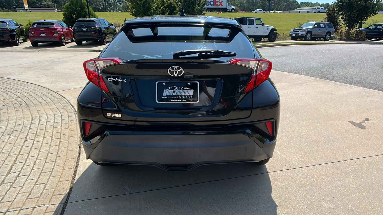 2019 Toyota C-HR XLE 4