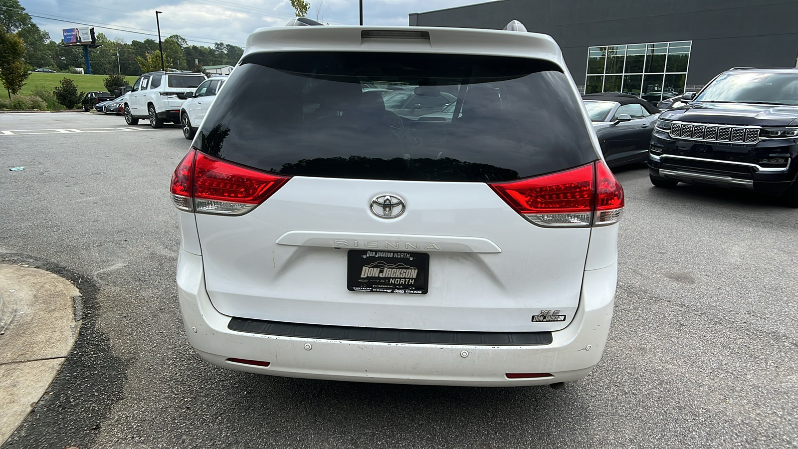 2014 Toyota Sienna XLE 6