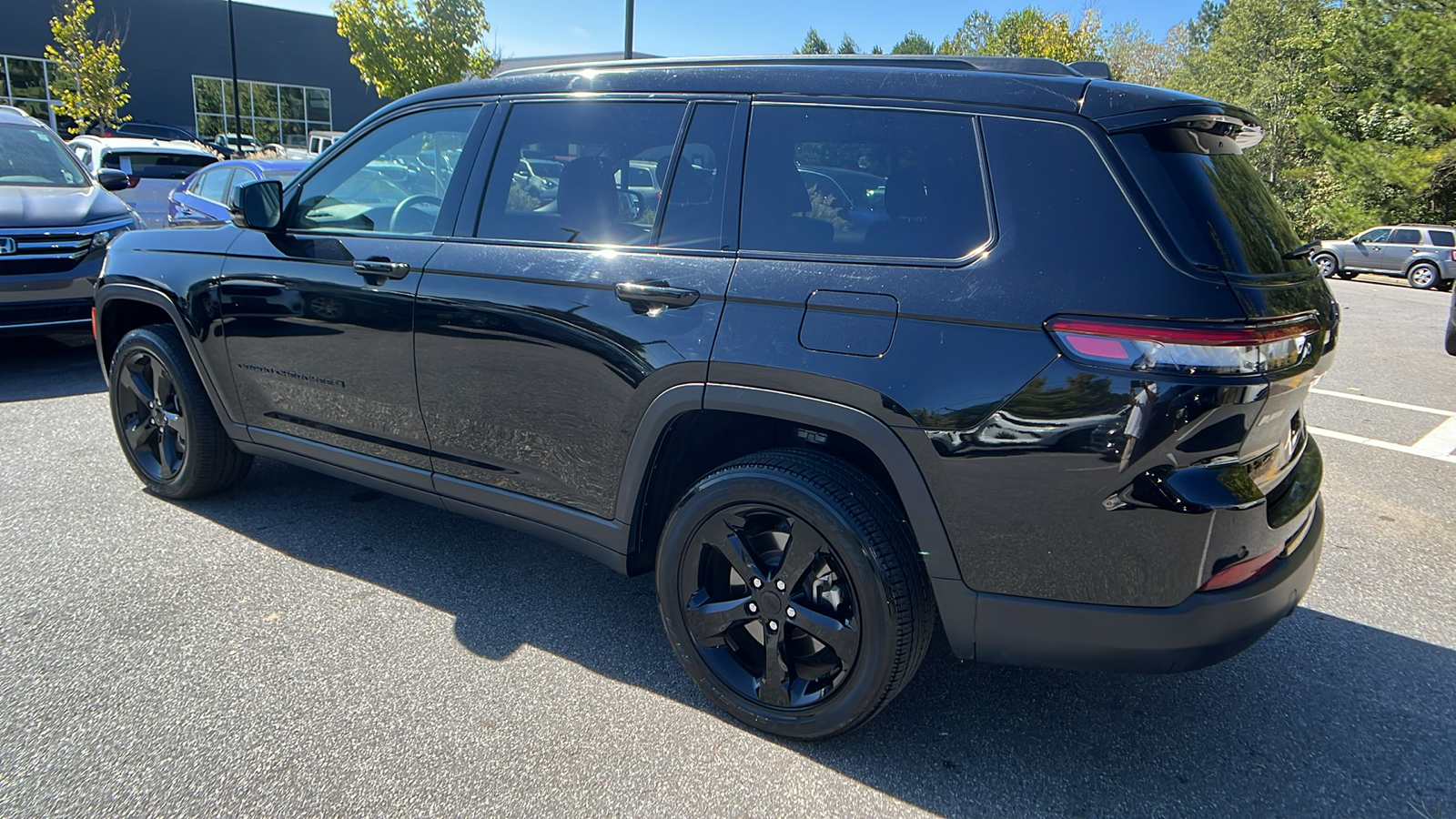 2023 Jeep Grand Cherokee L Altitude 7