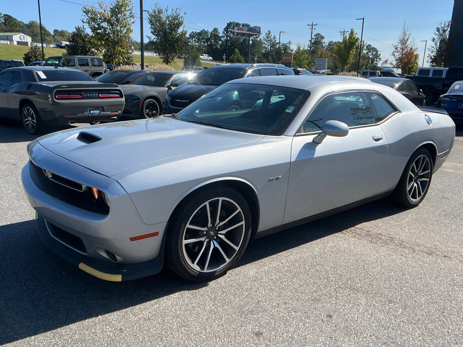 2023 Dodge Challenger R/T 1