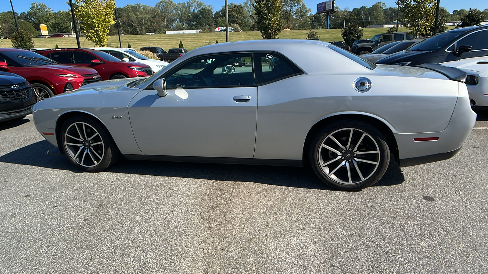 2023 Dodge Challenger R/T 8