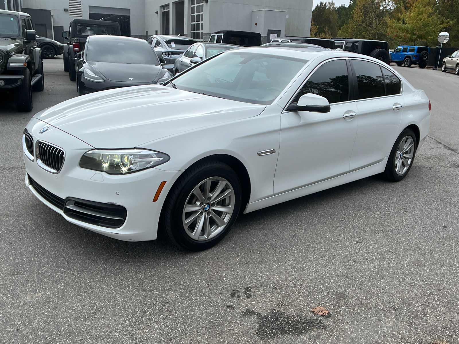 2014 BMW 5 Series 528i 1