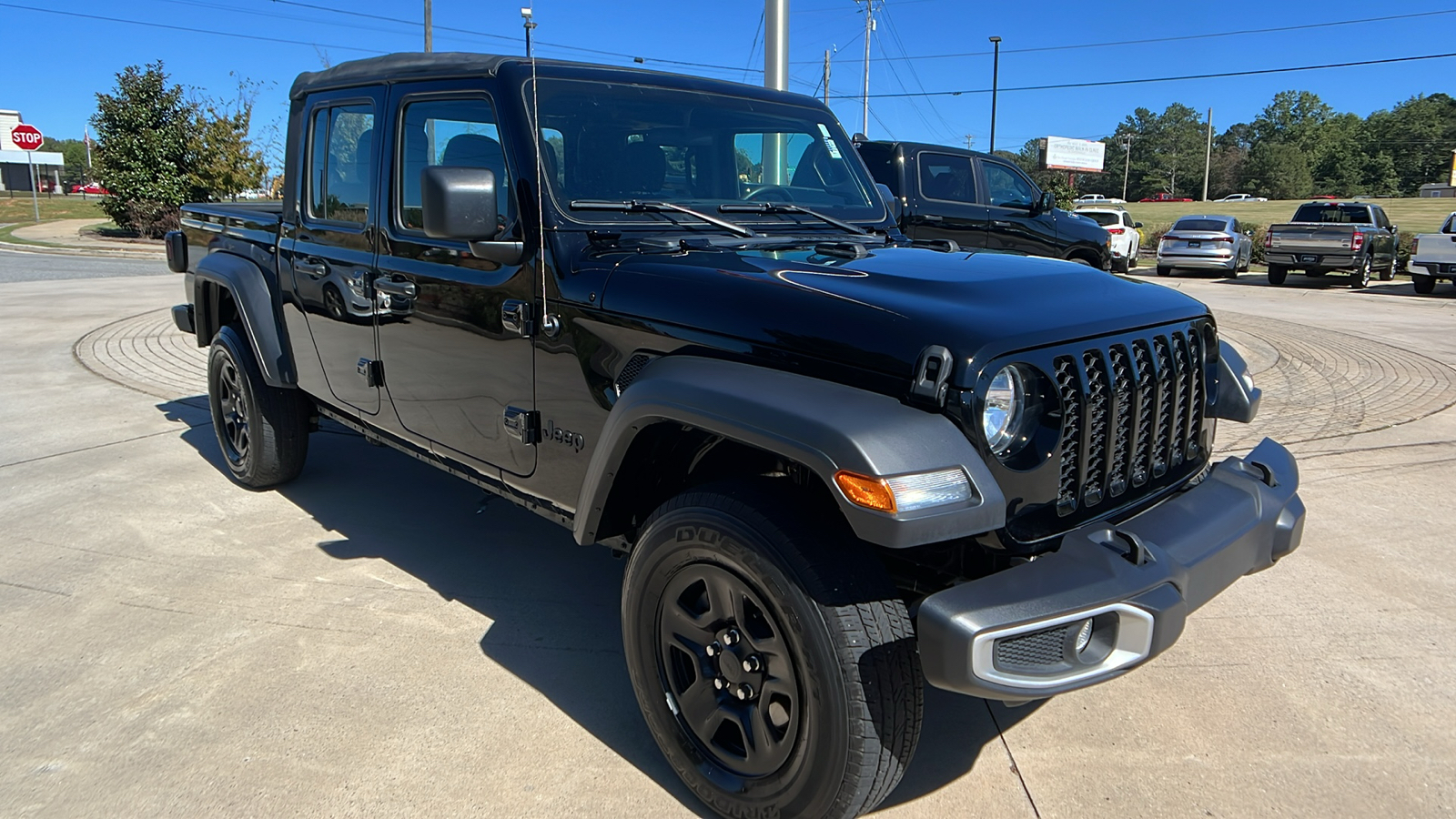 2023 Jeep Gladiator Sport 3