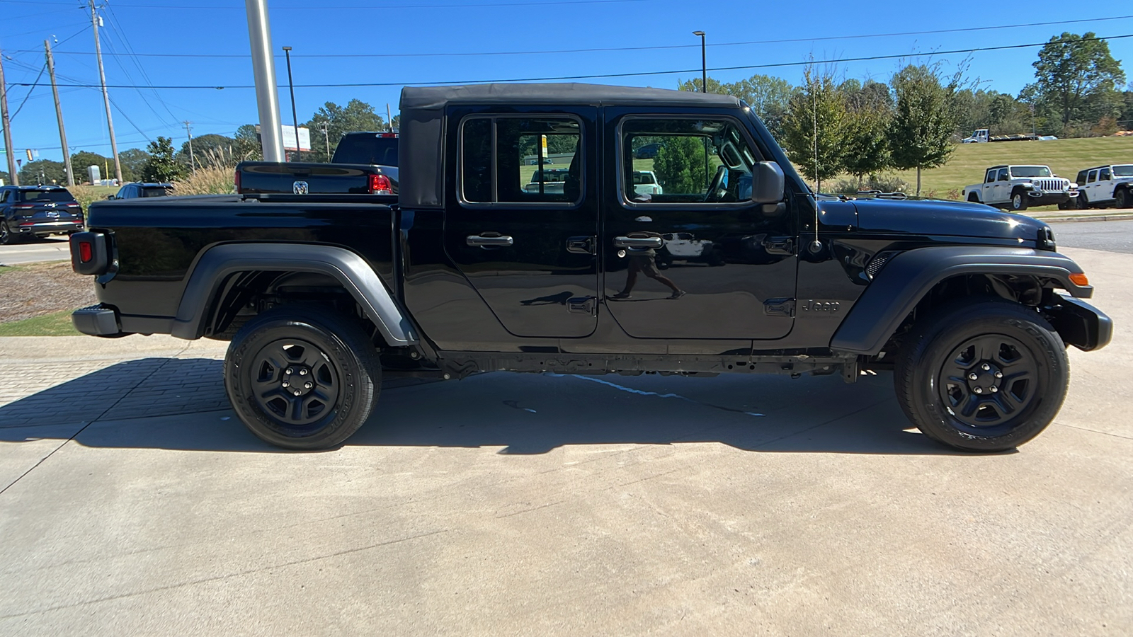 2023 Jeep Gladiator Sport 4