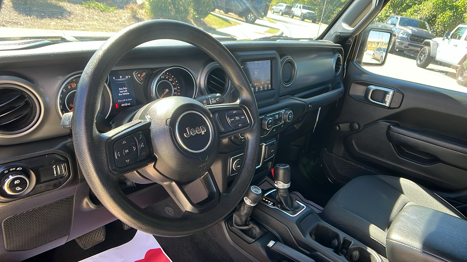 2023 Jeep Gladiator Sport 19