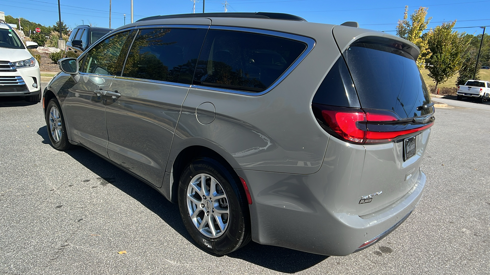 2022 Chrysler Pacifica Touring L 7