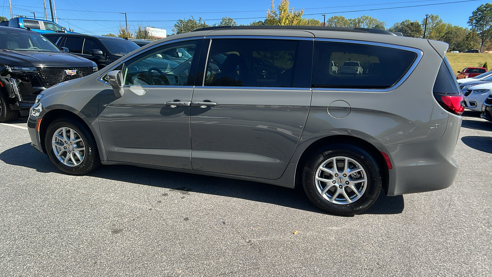 2022 Chrysler Pacifica Touring L 8