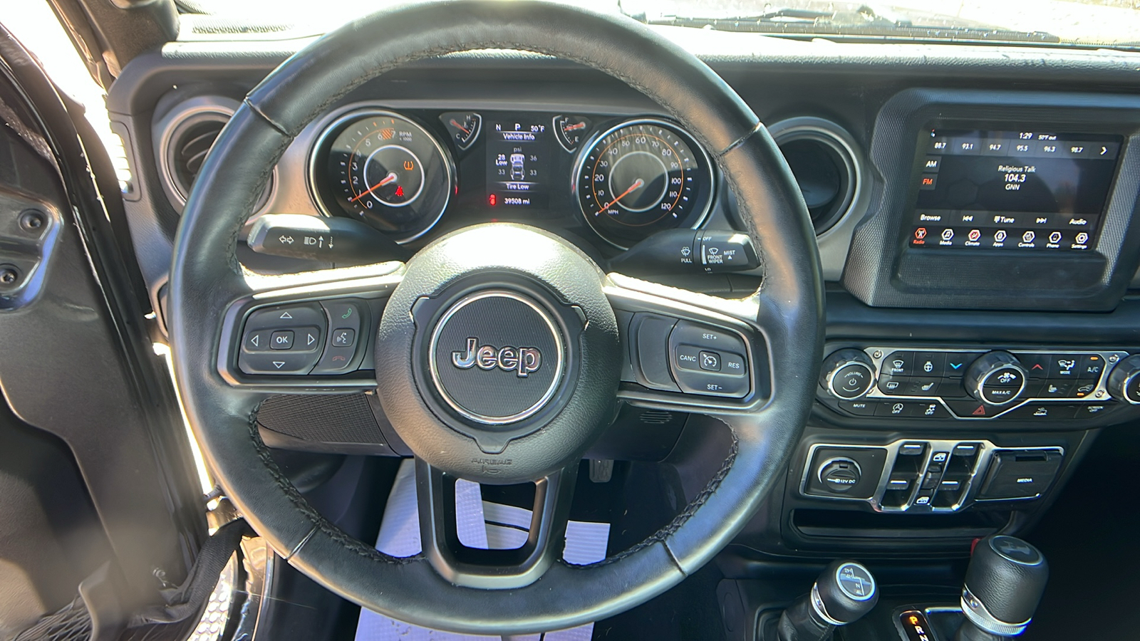 2023 Jeep Wrangler Sport S 20