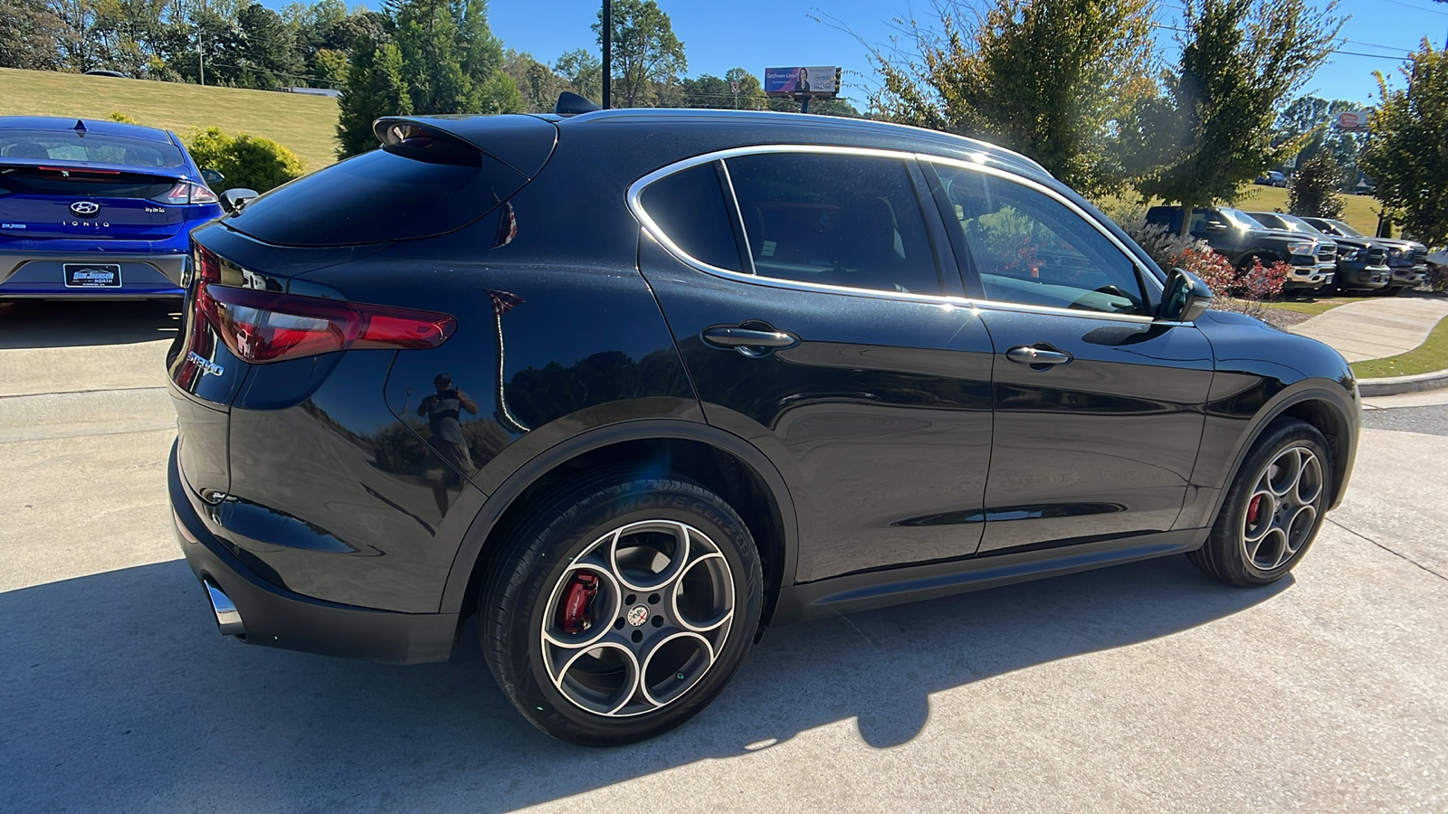 2019 Alfa Romeo Stelvio Ti 5