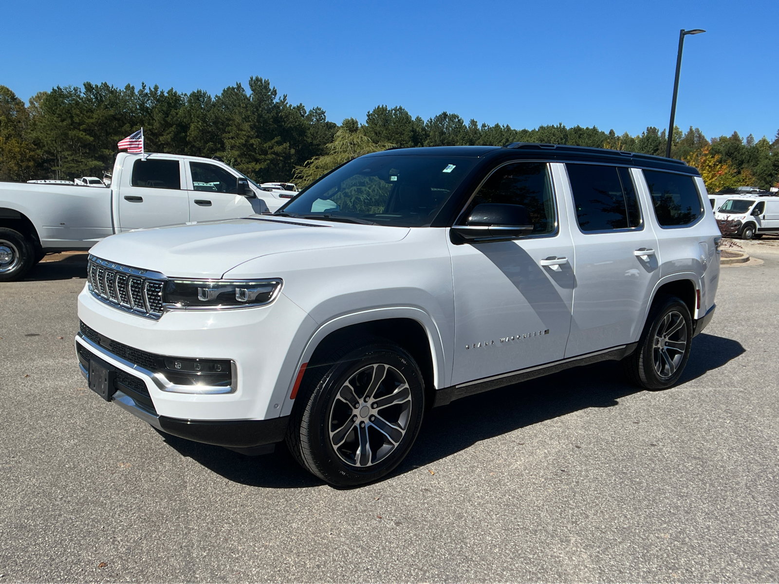 2023 Jeep Grand Wagoneer  1