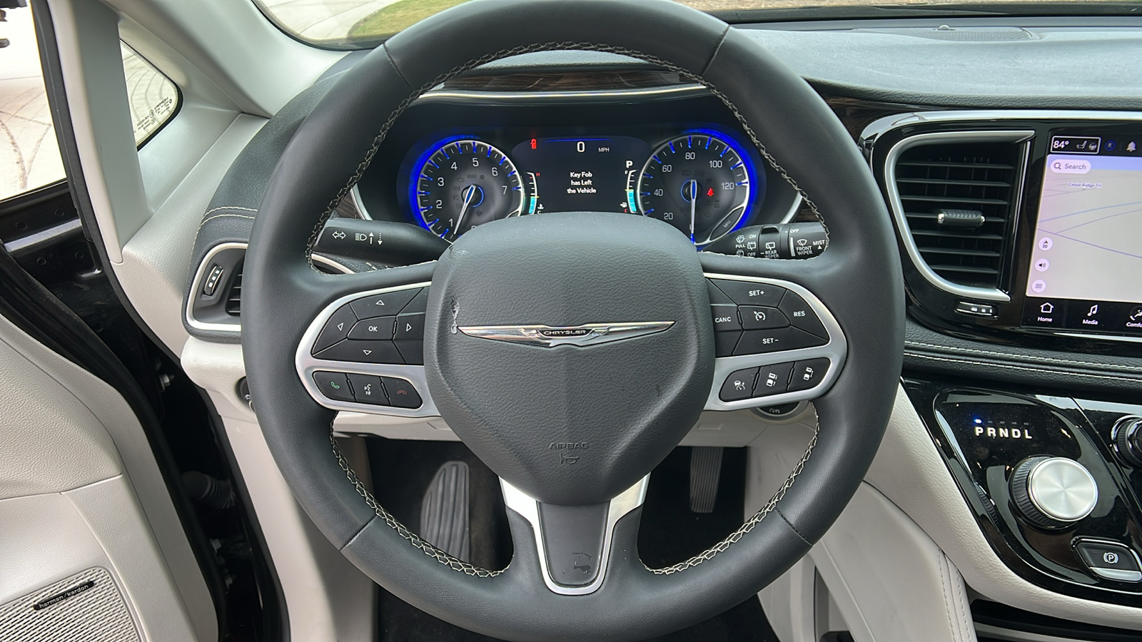 2022 Chrysler Pacifica Limited 21