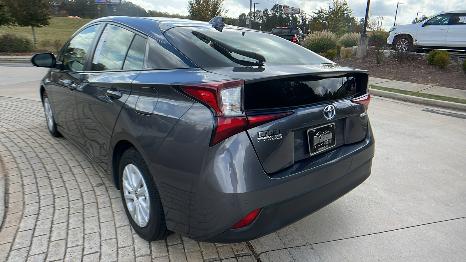 2021 Toyota Prius LE 7