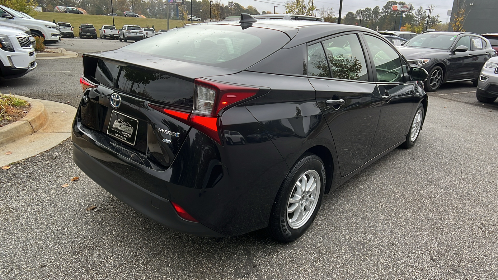 2021 Toyota Prius LE 5