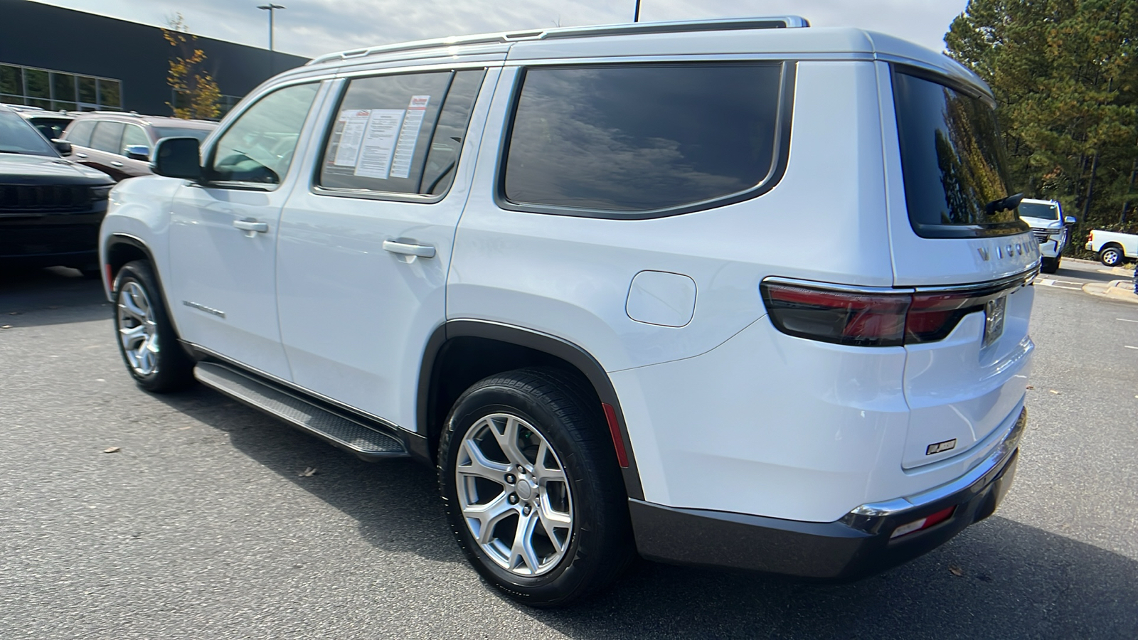 2022 Jeep Wagoneer Series II 7