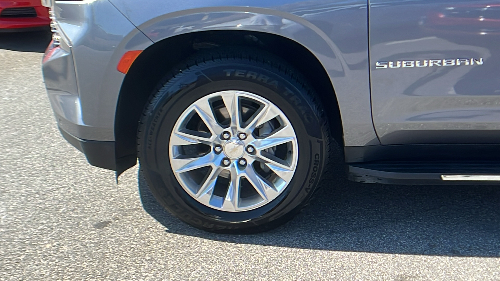 2022 Chevrolet Suburban Premier 9