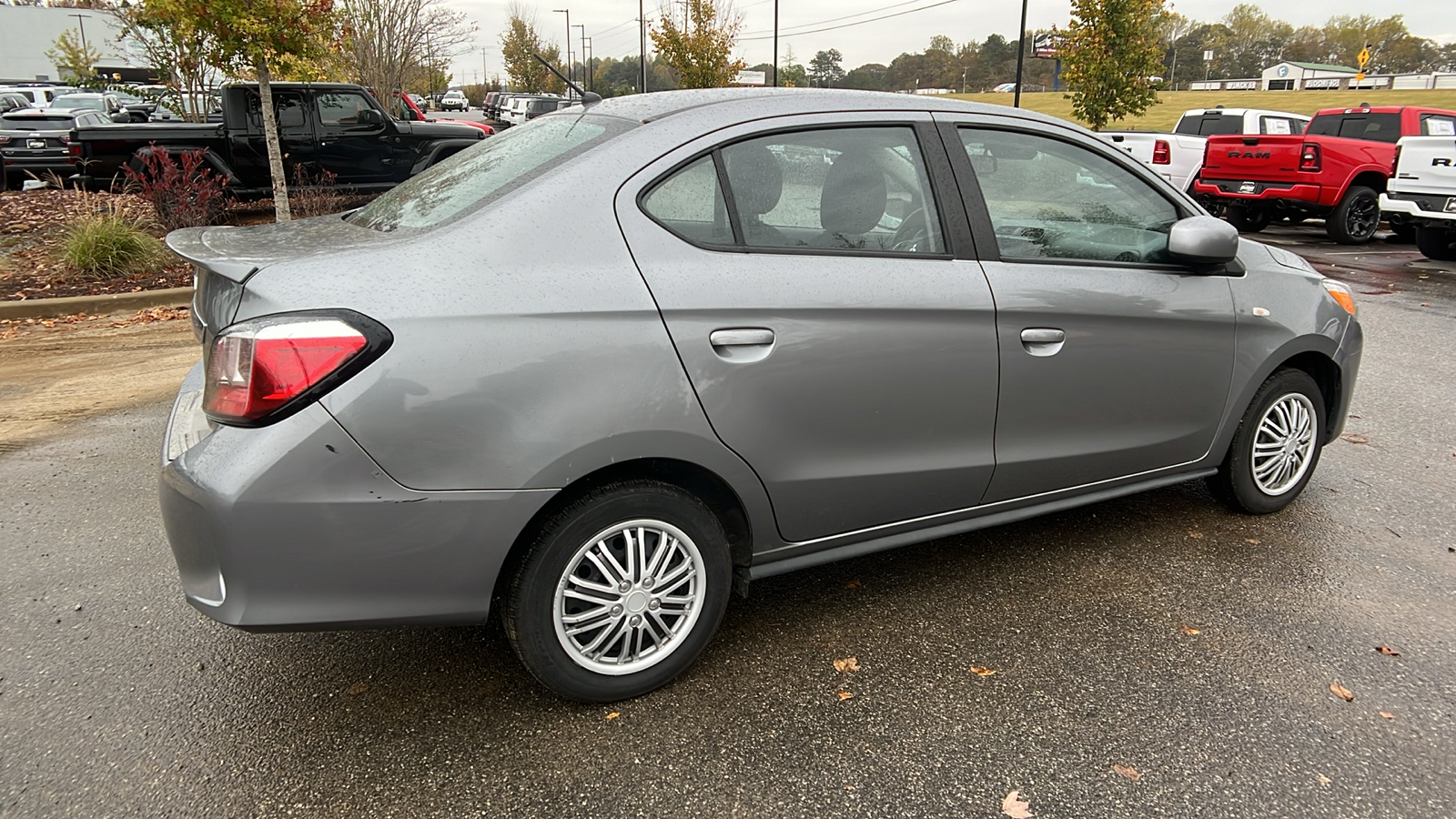 2022 Mitsubishi Mirage G4 LE 5