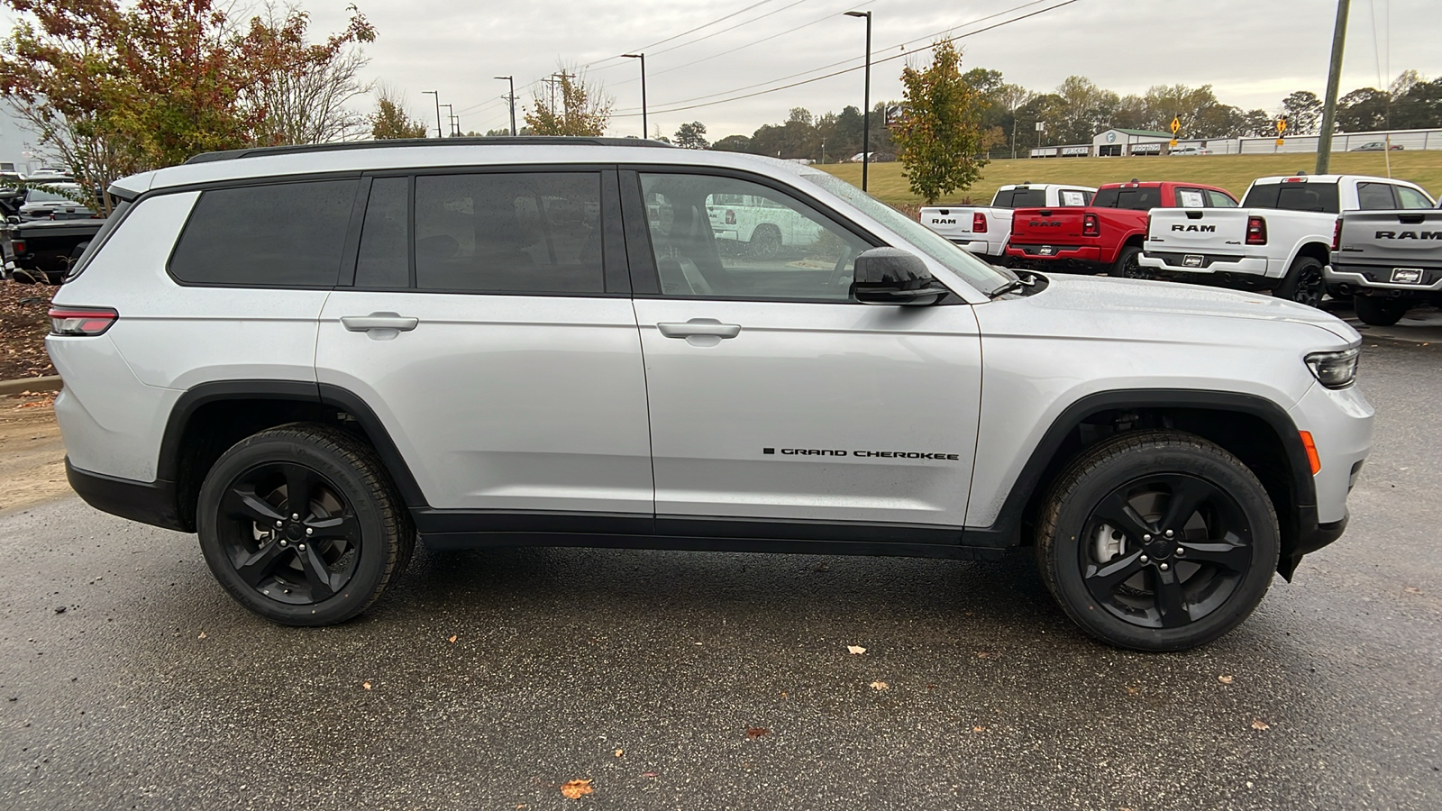 2023 Jeep Grand Cherokee L Altitude 4