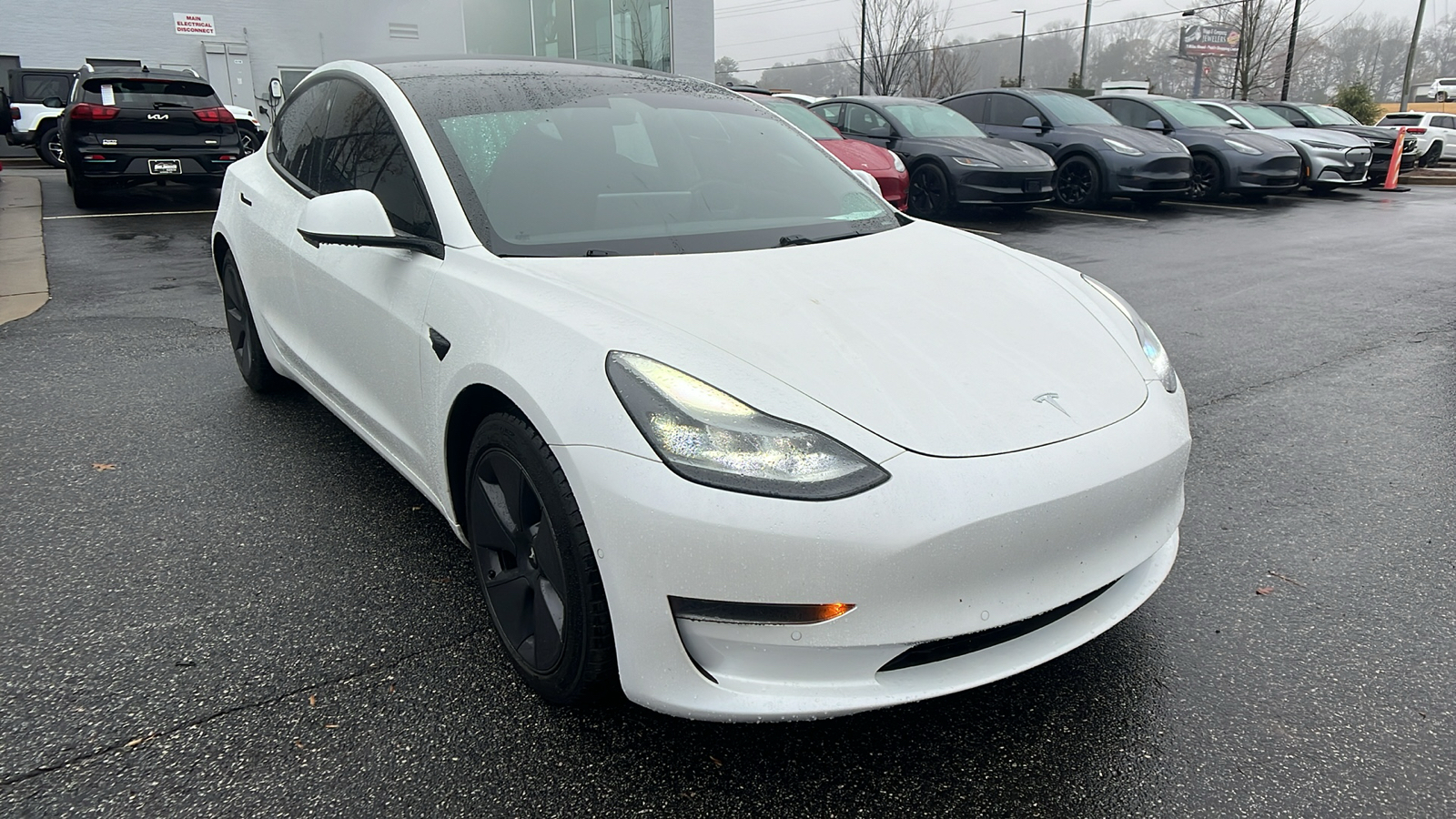 2021 Tesla Model 3 Standard Range Plus 3