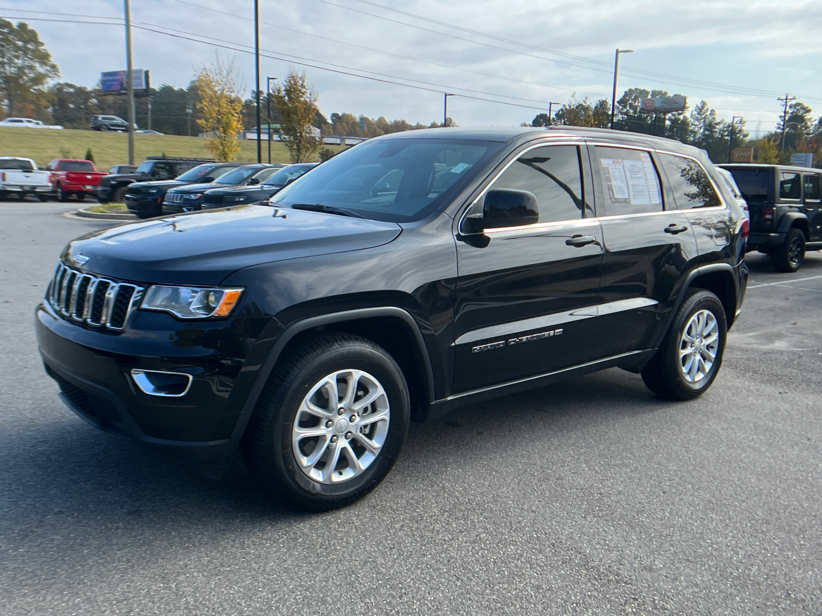 2022 Jeep Grand Cherokee WK Laredo E 1