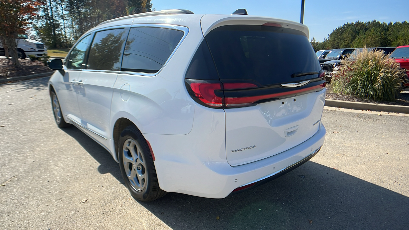 2023 Chrysler Pacifica Limited 7