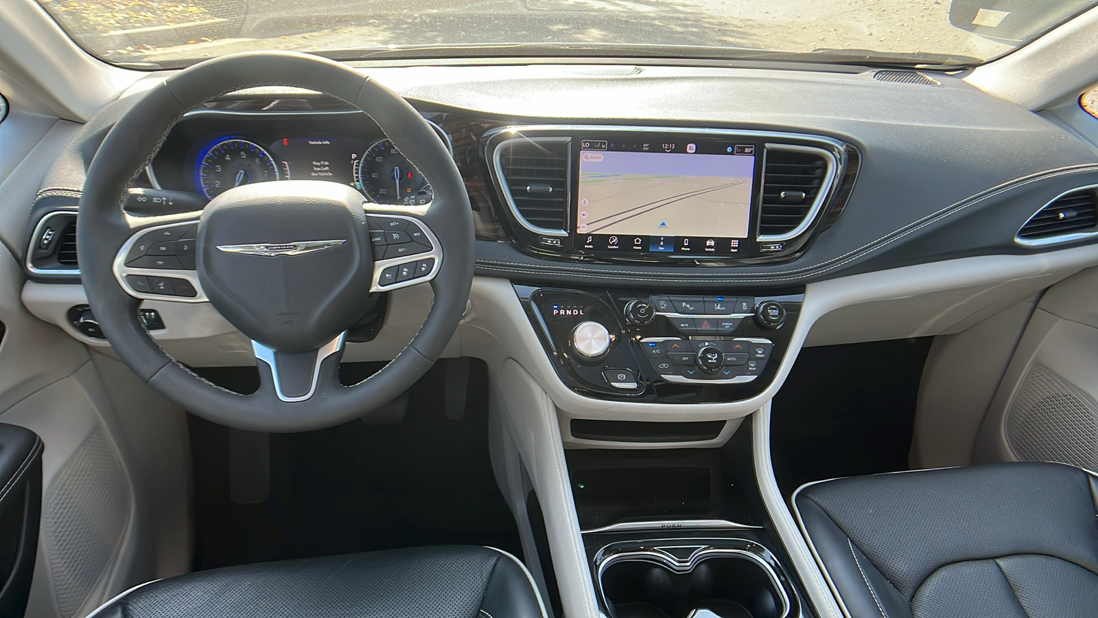 2023 Chrysler Pacifica Limited 19