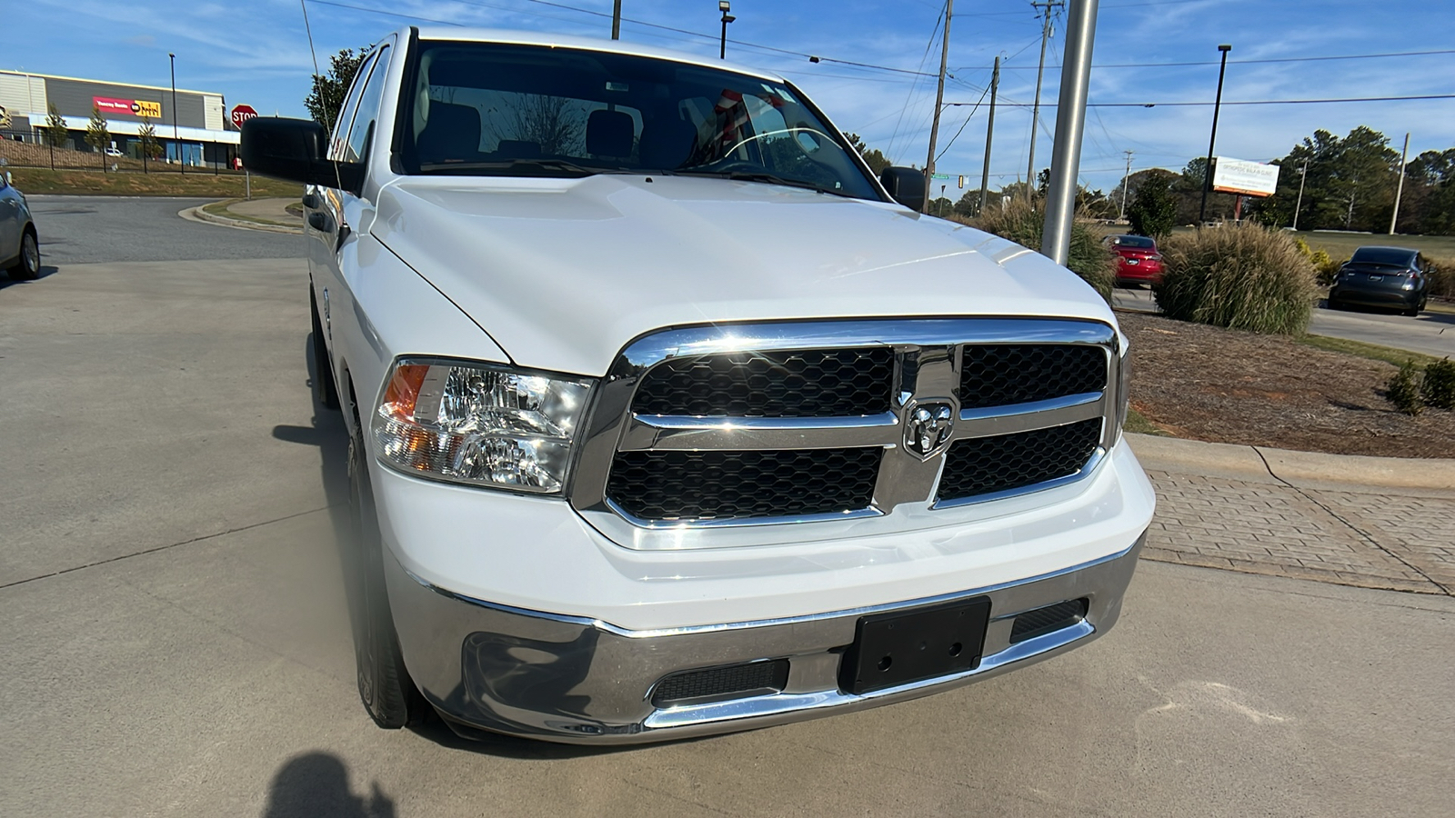 2022 Ram 1500 Classic SLT 3