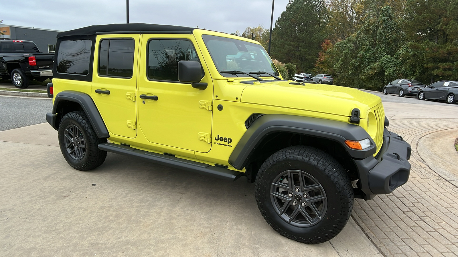 2024 Jeep Wrangler Sport S 3