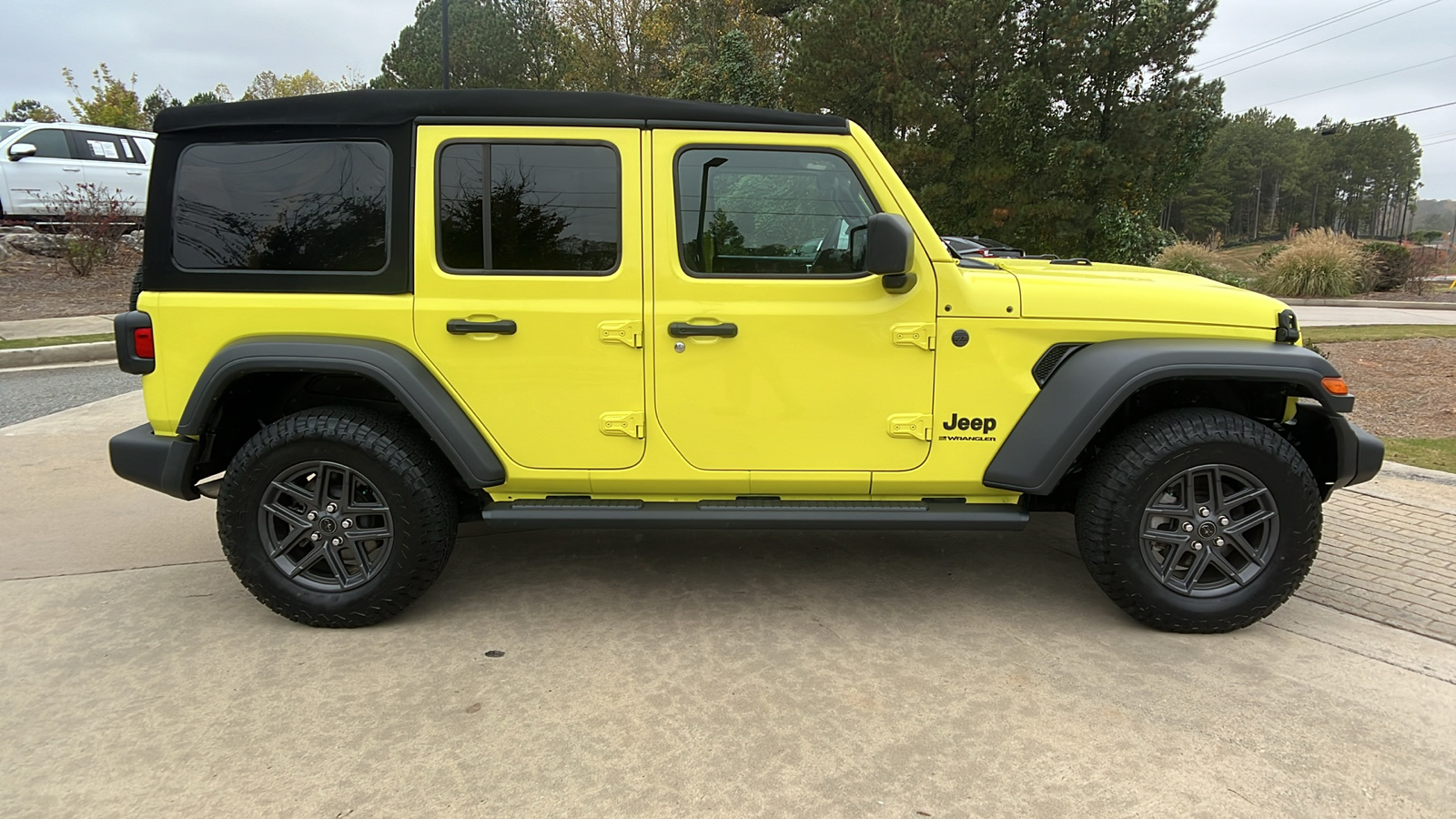 2024 Jeep Wrangler Sport S 4