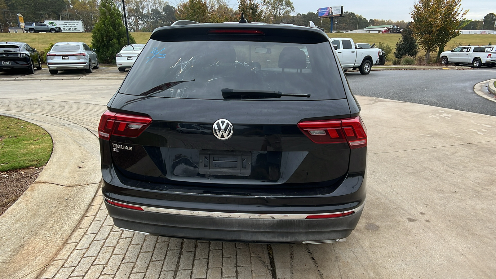 2021 Volkswagen Tiguan SE 6