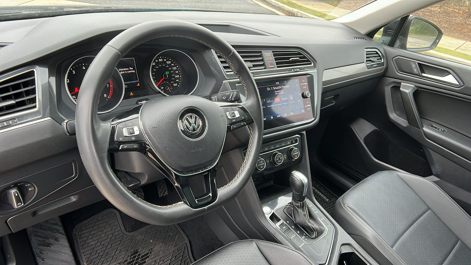 2021 Volkswagen Tiguan SE 19