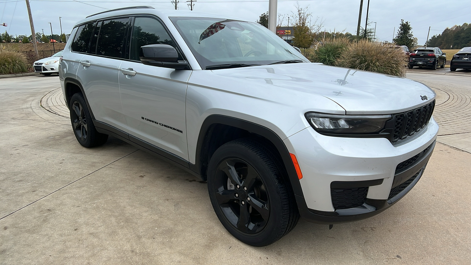 2023 Jeep Grand Cherokee L Altitude 3